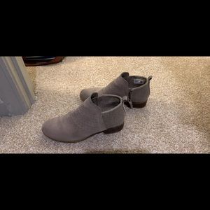 Toms booties